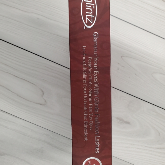 Glintz Feather Lashes SET OF FOUR CLUB PARTY - Picture 7 of 7